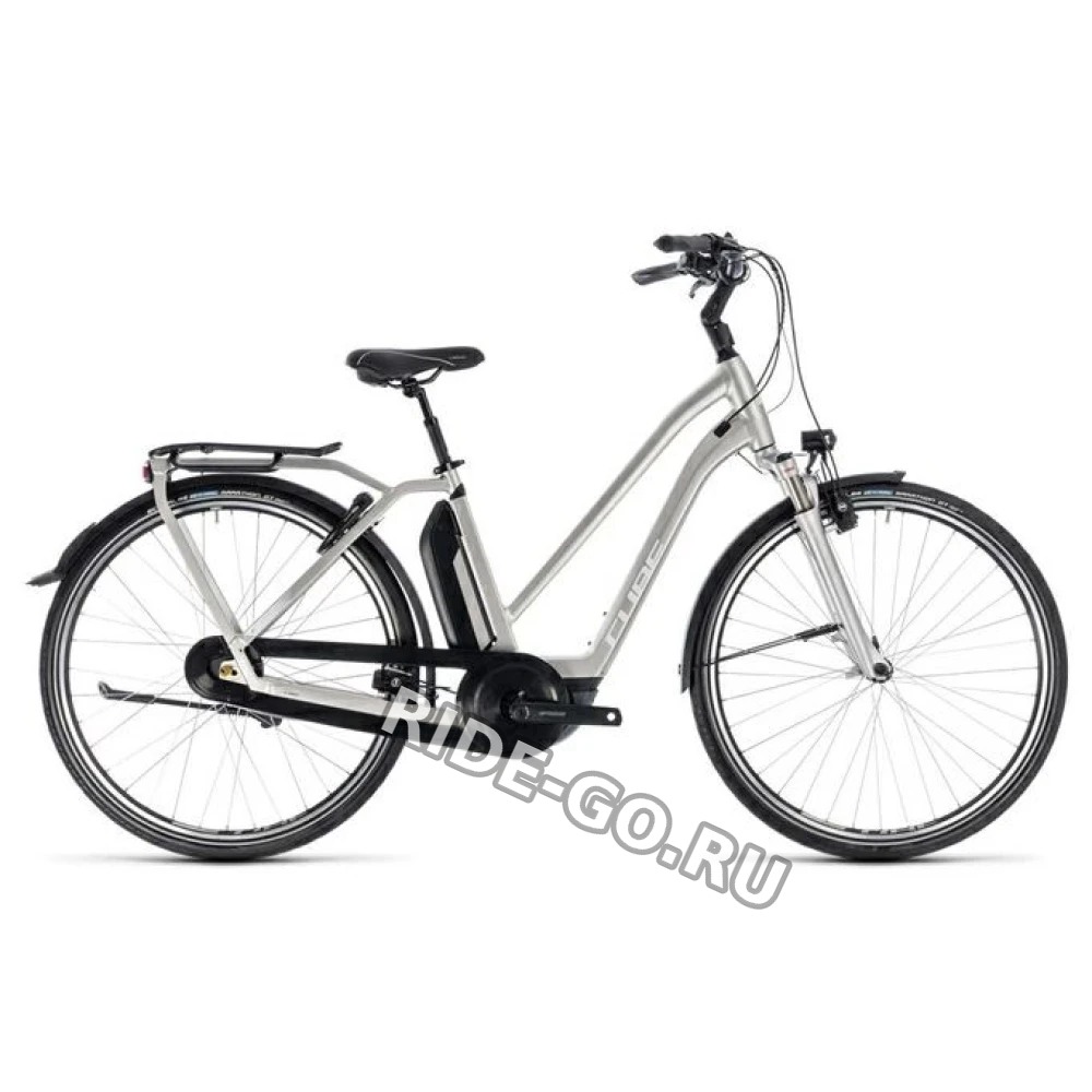 Электровелосипед Cube Town Hybrid EXC 500 серебристый